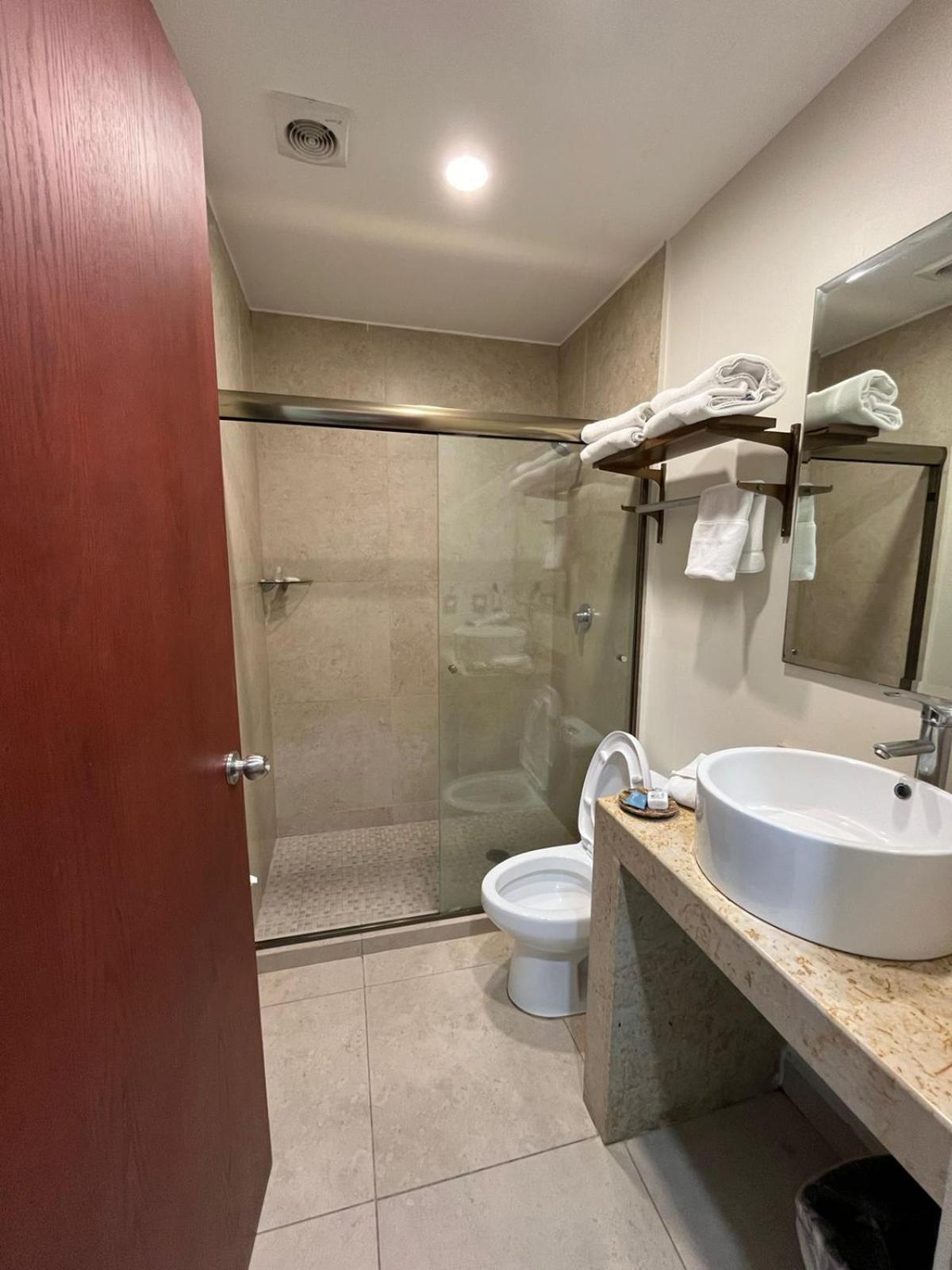 Hotel Ave Inn Mazatlán Eksteriør billede